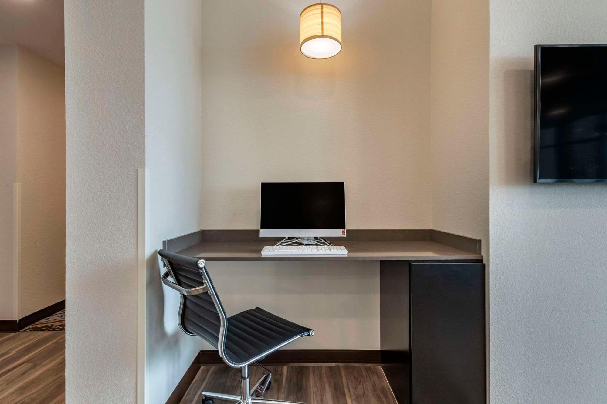 Sleep Inn & Suites Milwaukee-Franklin Franklin  Екстер'єр фото