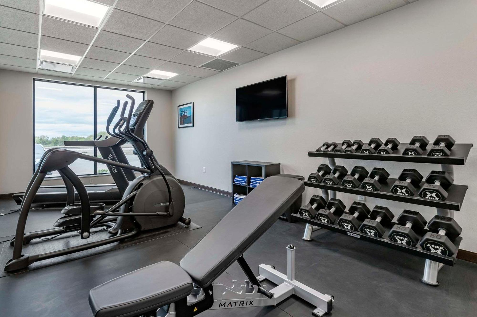 Sleep Inn & Suites Milwaukee-Franklin Franklin  Екстер'єр фото